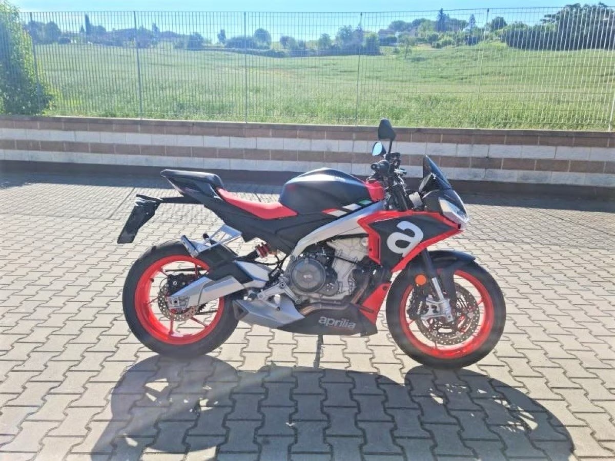 Dueruote Annunci: le Aprilia Tuono 660 usate